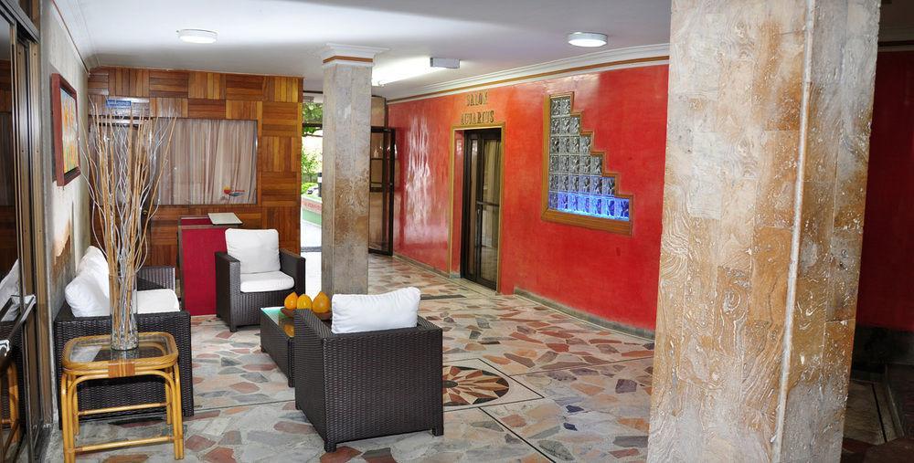La Riviera Hotel 3*